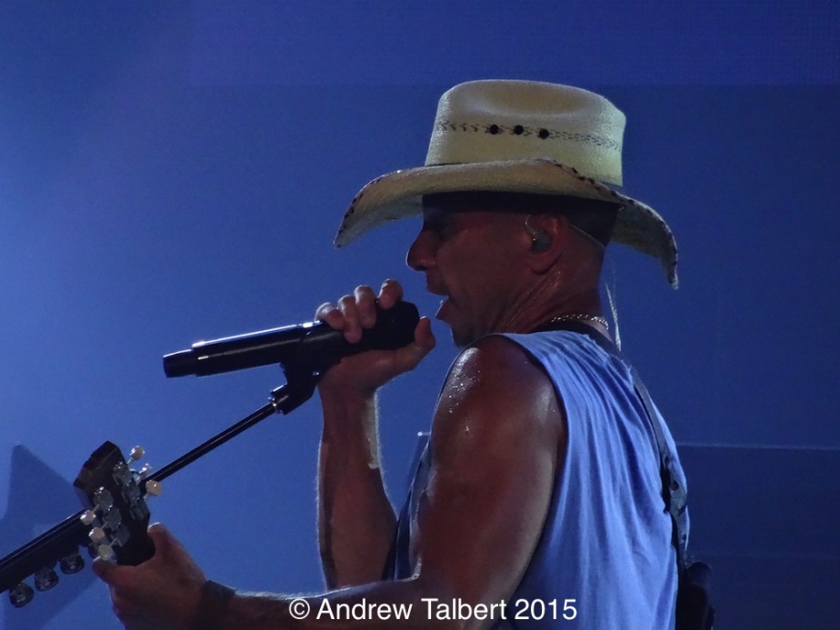 kenny chesney tour greensboro nc